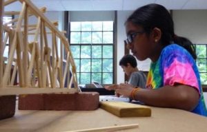 Summer STEAM programs: Edge on Science