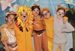 Montessori based summer programs in Milton: Thacher Montessori School
