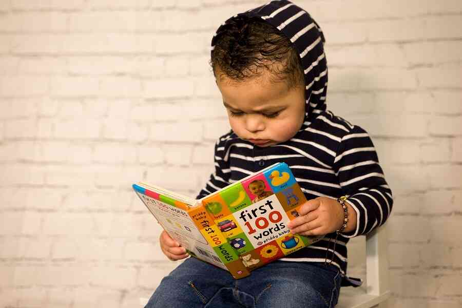 Braind development when a child learns to read